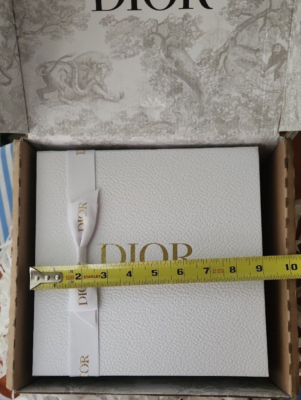 Dior Full Inclusion Giftbox - Picture 12 of 16